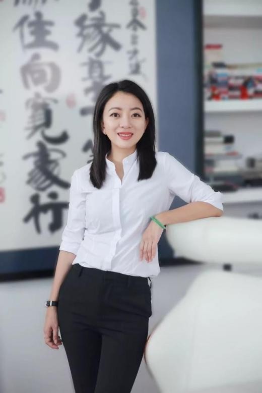紧跟市场潮流，朝云集团（6601.HK）CEO陈丹霞将宠物领域作为全新发展方向