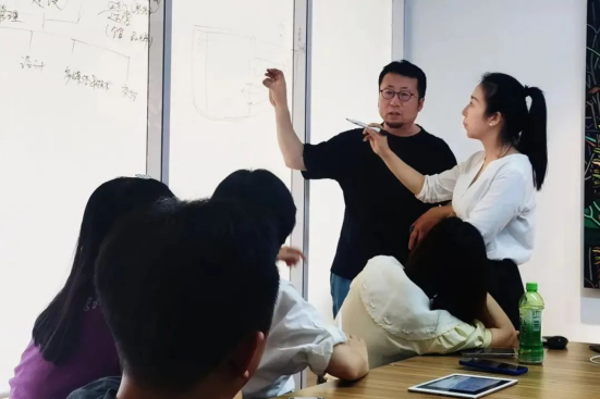 王泊乔：艺术科技和商业如何打通？